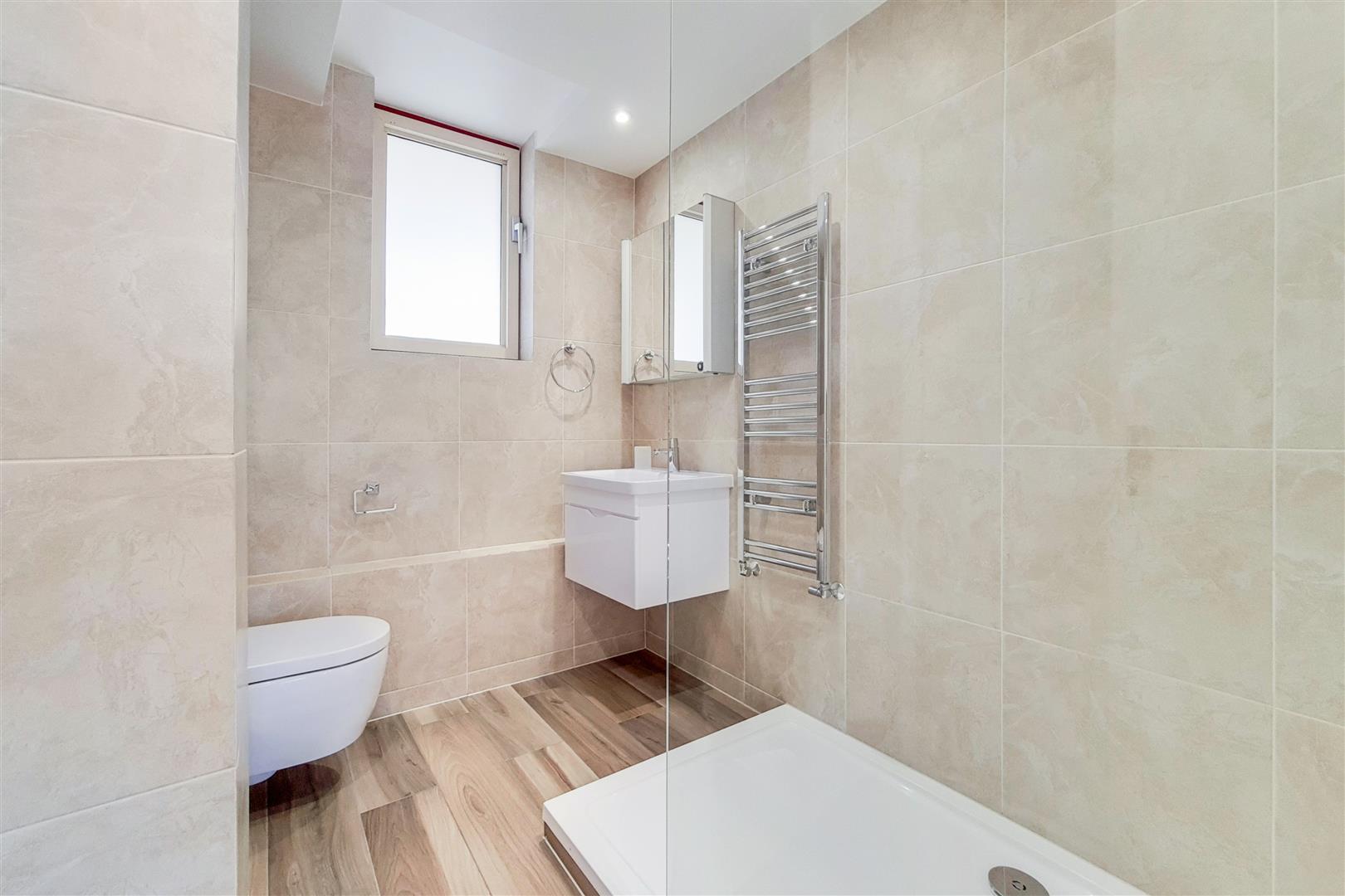 2 bed apartment to rent in Asher Way, London  - Property Image 11
