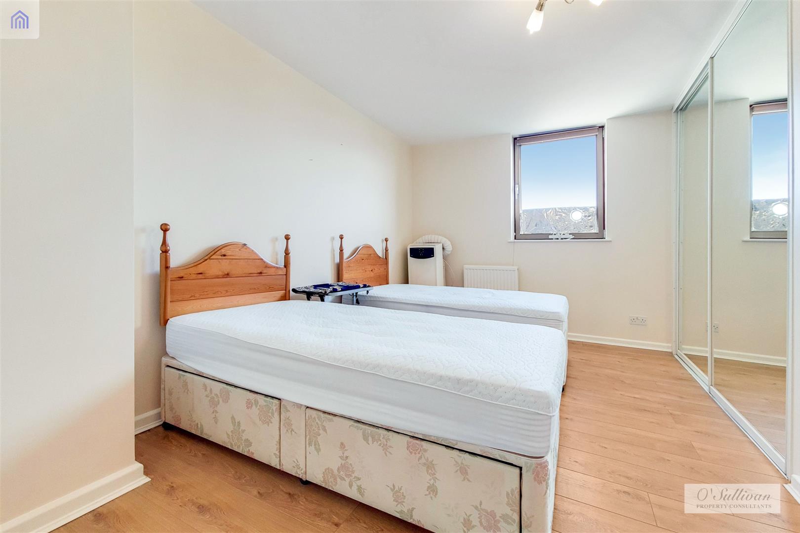 2 bed apartment to rent in Asher Way, London  - Property Image 7