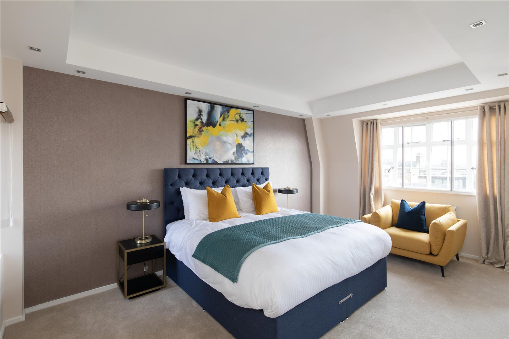 3 bed apartment for sale in Knightsbridge Court, London  - Property Image 2
