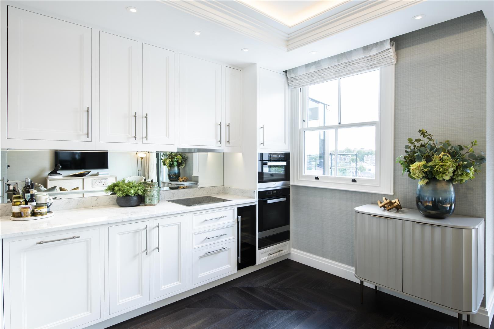 2 bed apartment to rent in Prince Of Wales Terrace, London 3