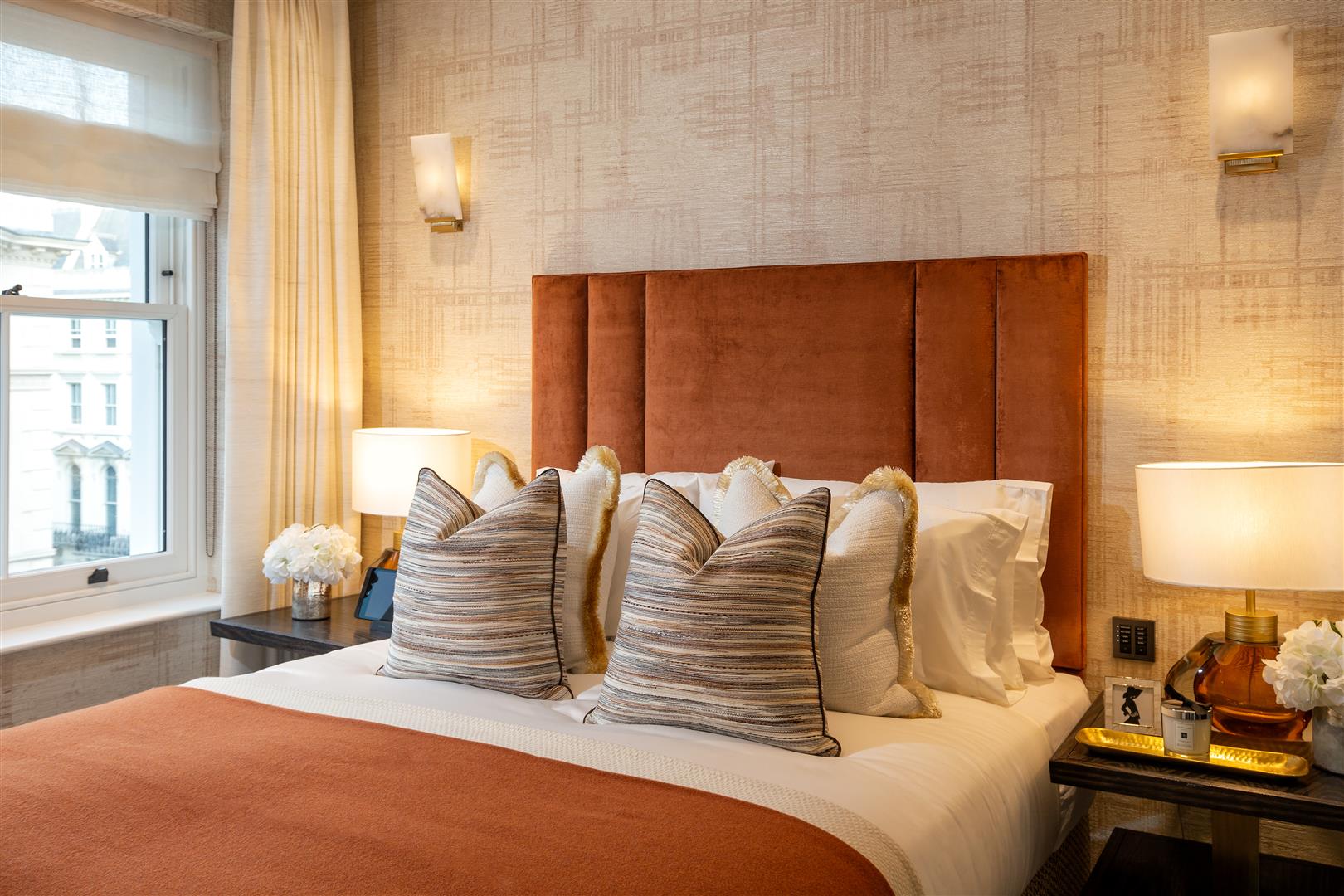 2 bed apartment to rent in Prince Of Wales Terrace, London 5