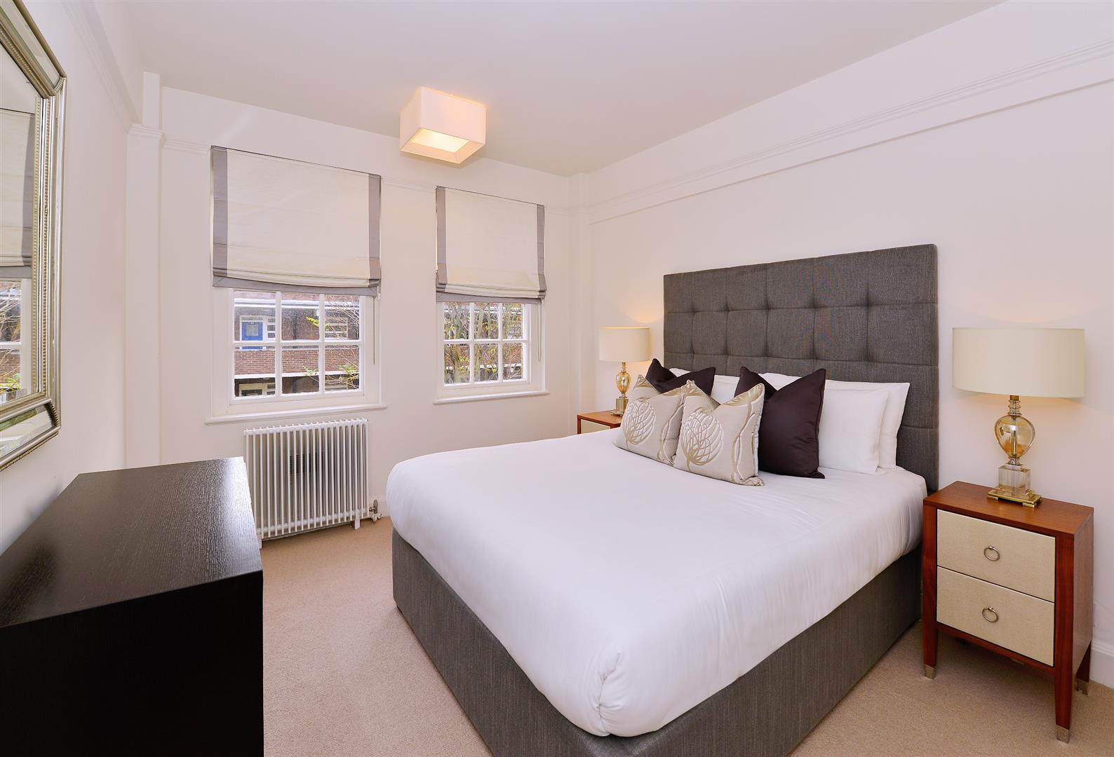 2 bed apartment to rent in Fulham Road, London  - Property Image 5