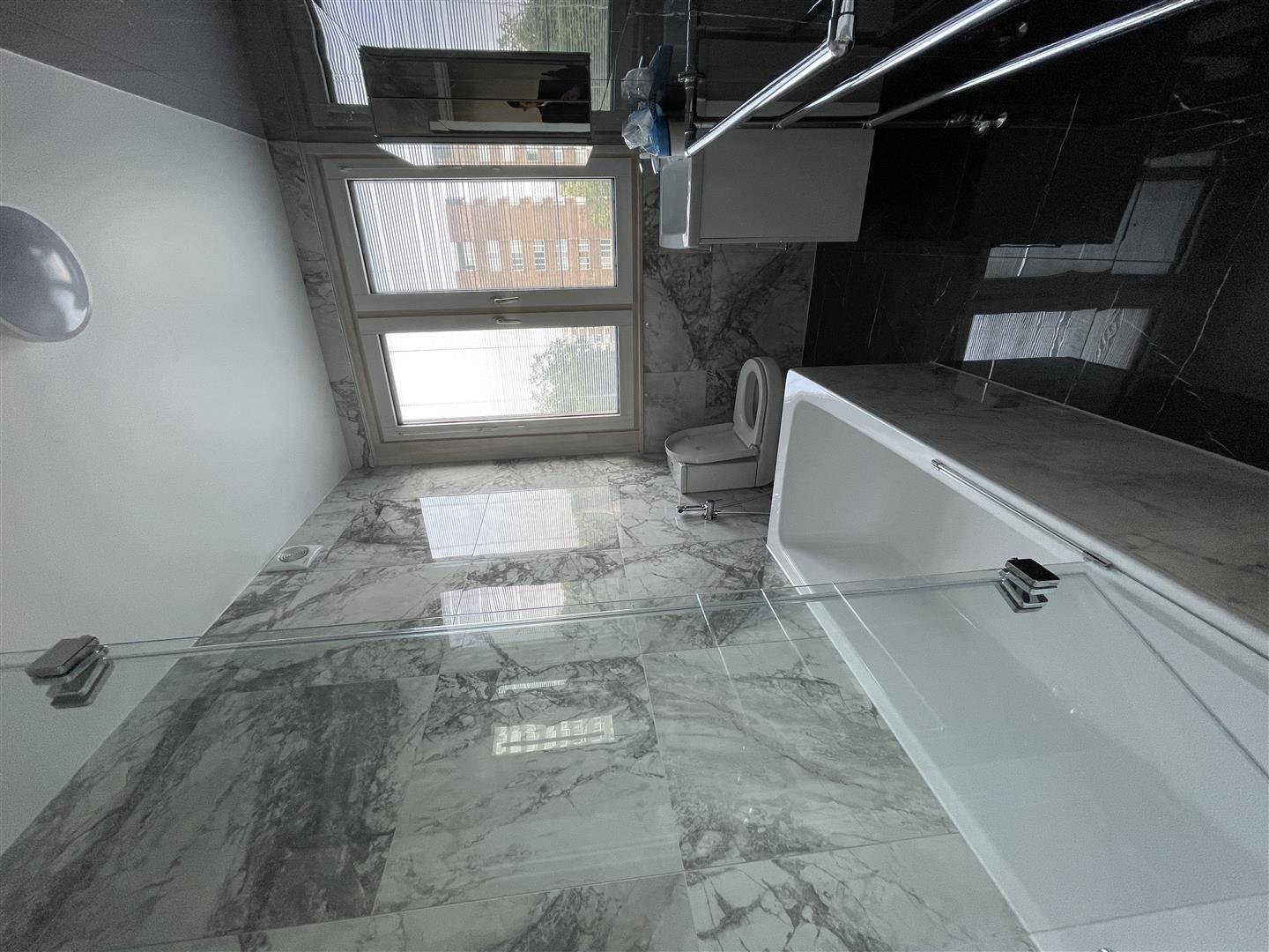 4 bed apartment to rent in Hyde Park Crescent, London 7