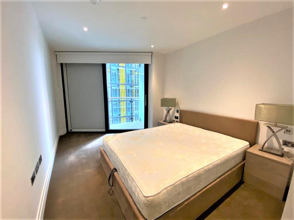 2 bed apartment for sale in Riverlight Quay, London  - Property Image 3