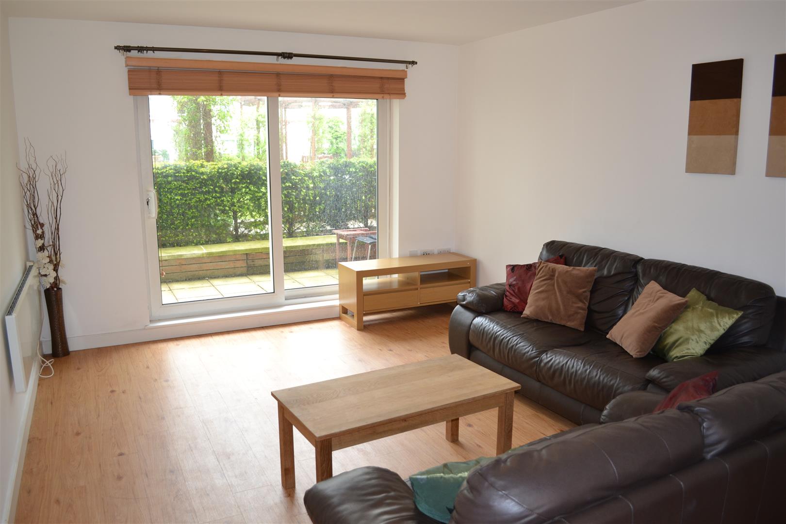 2 bed apartment to rent in Boulevard Drive, London  - Property Image 2