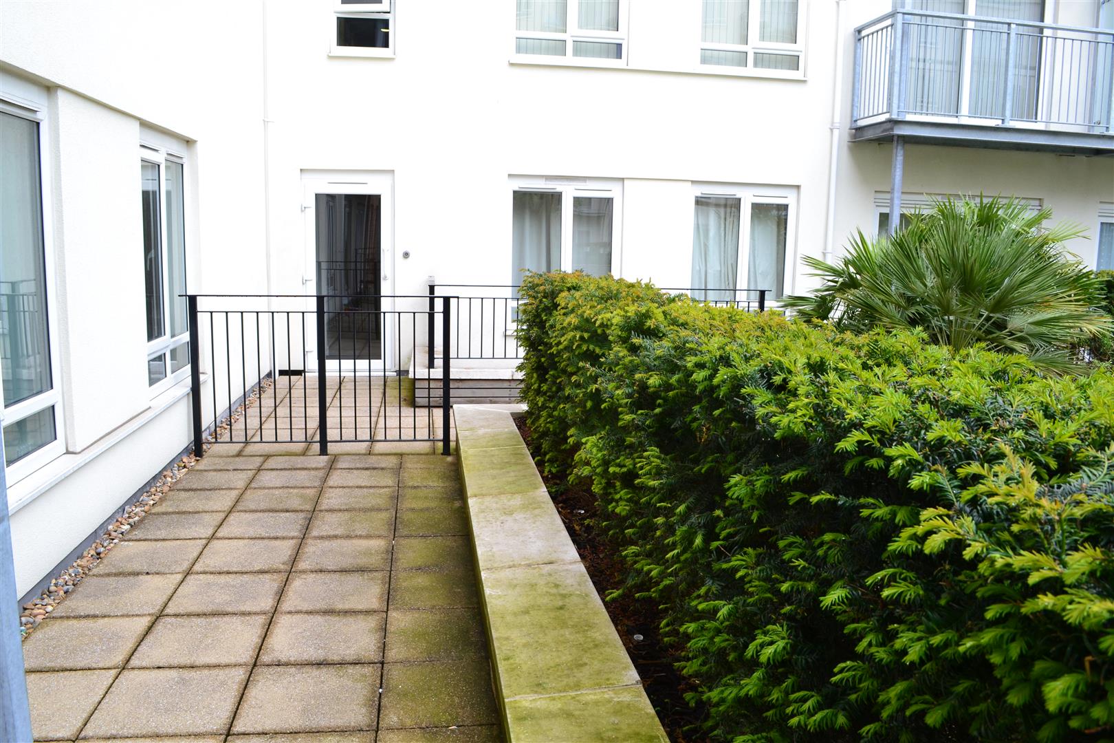 2 bed apartment to rent in Boulevard Drive, London  - Property Image 7