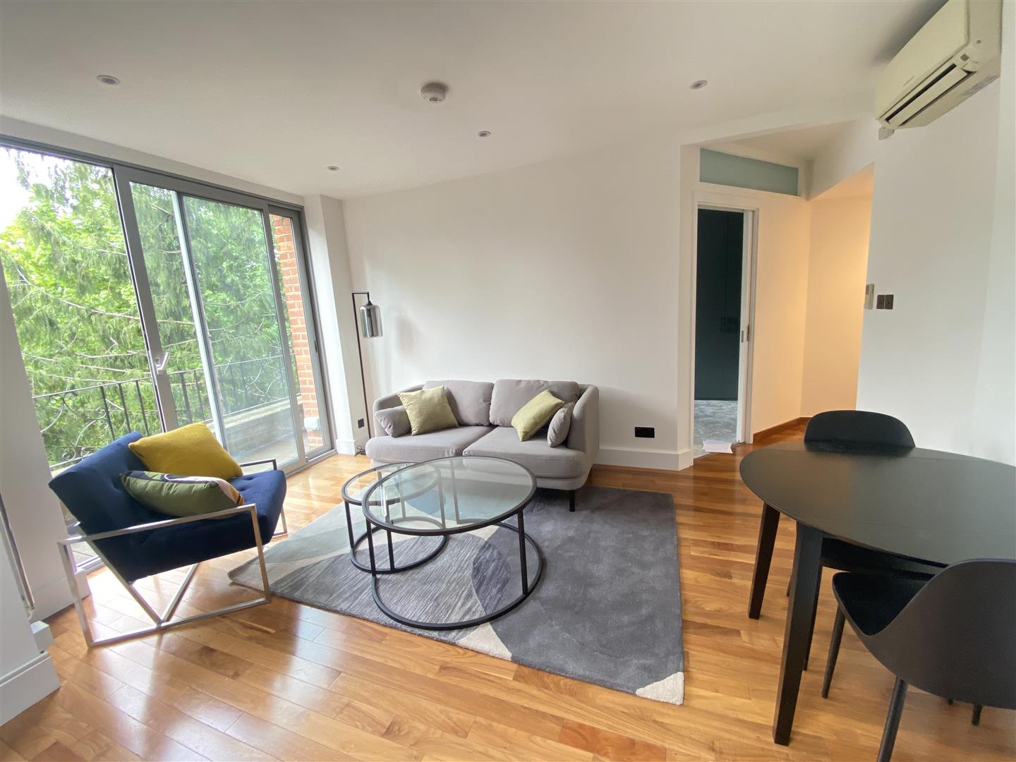 2 bed apartment to rent in Hyde Park Place, London, W2 2
