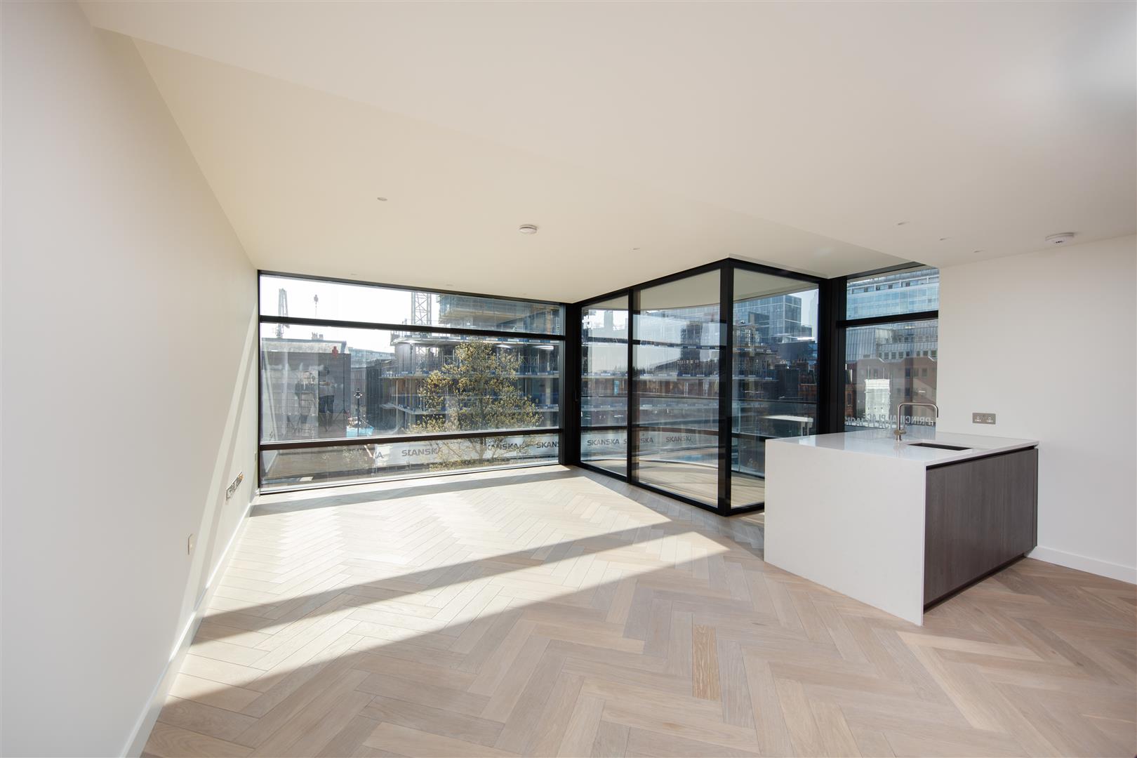 2 bed apartment for sale in Principal Place  - Property Image 1