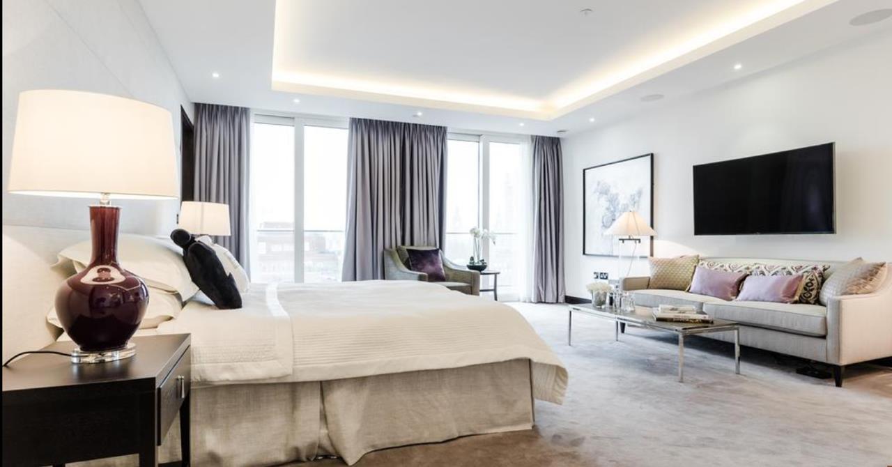 3 bed apartment for sale in Horseferry Road, London 6