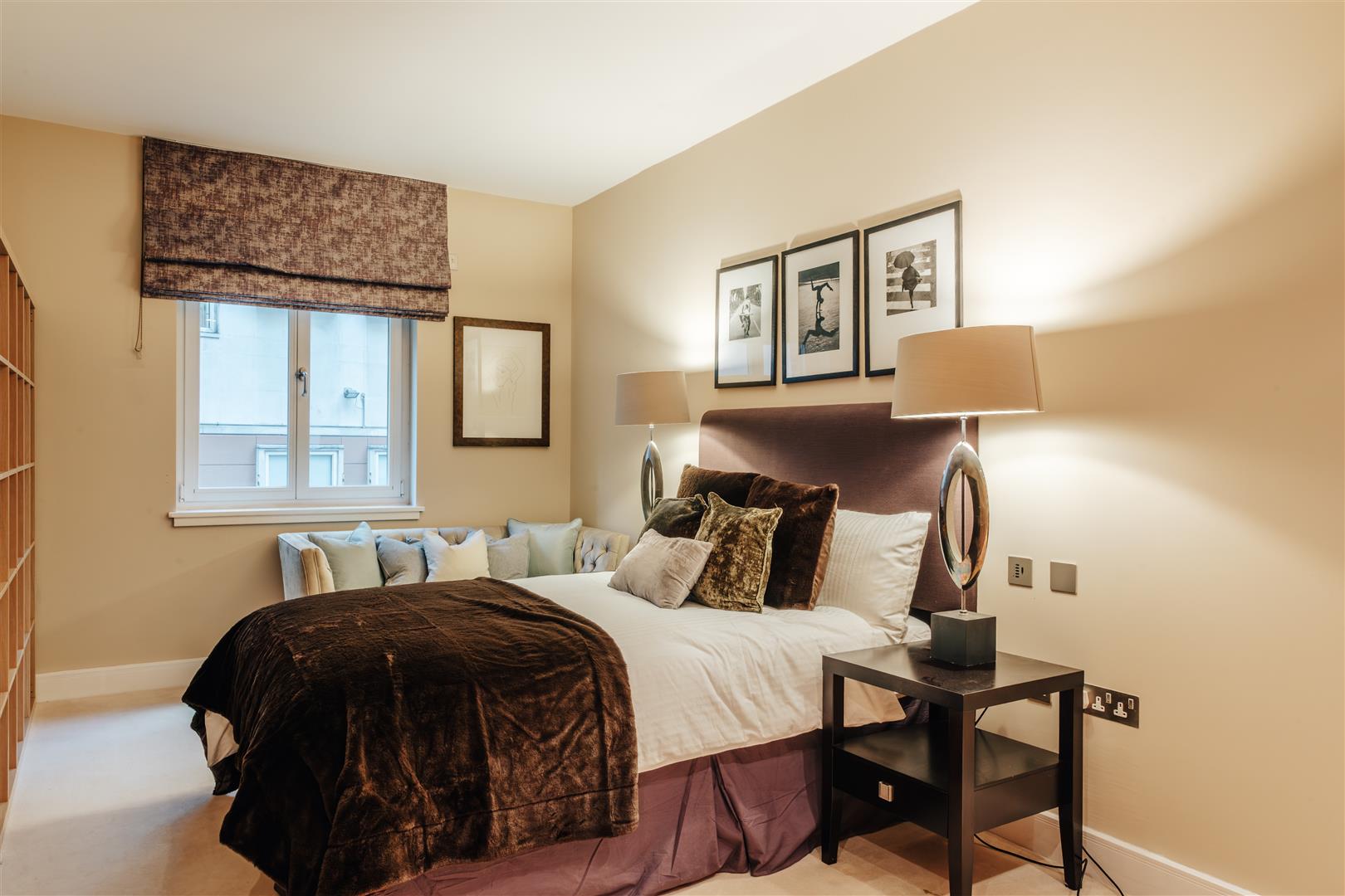 3 bed apartment to rent in Lancelot Place, Knightsbridge  - Property Image 48