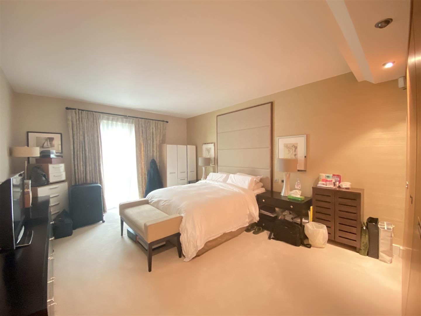 3 bed apartment to rent in Lancelot Place, Knightsbridge 5