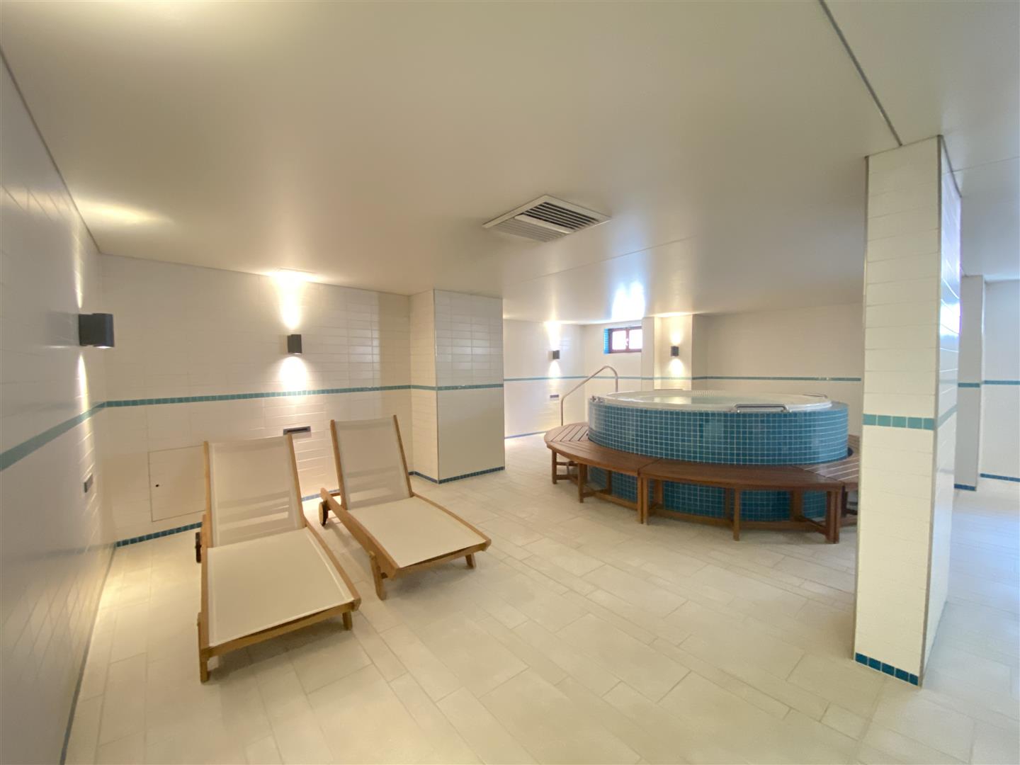 3 bed apartment to rent in Lancelot Place, Knightsbridge 17