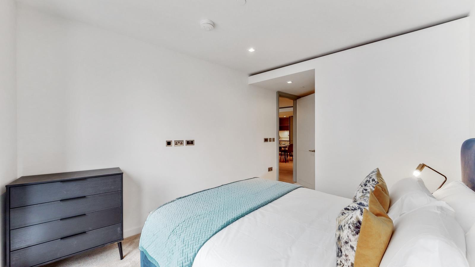 2 bed apartment for sale in Newcastle Place, London  - Property Image 8