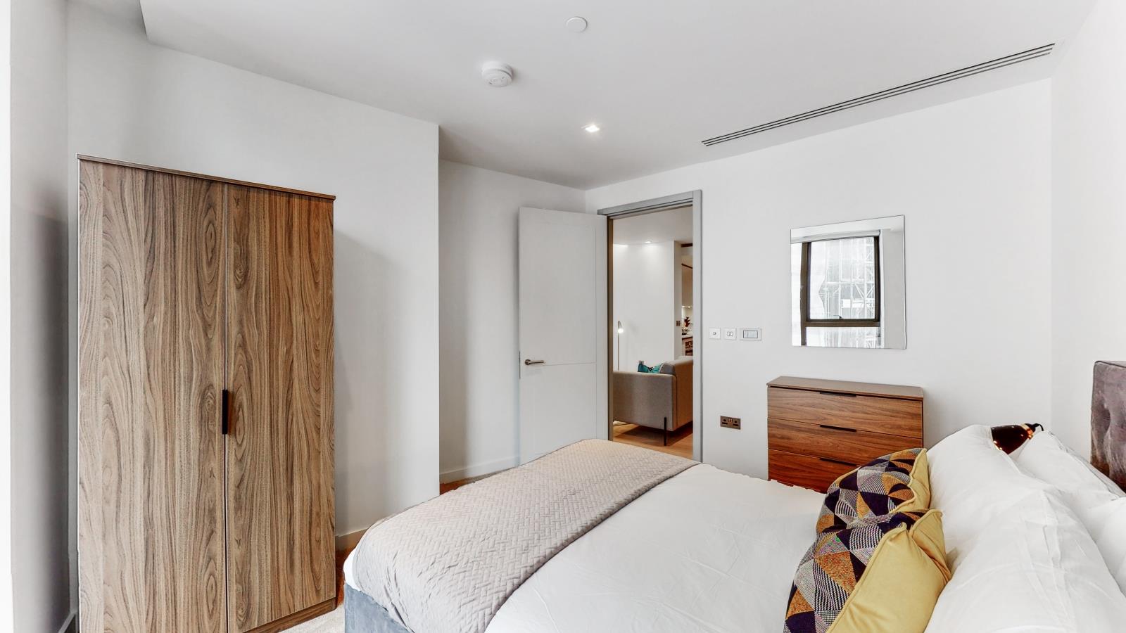 2 bed apartment for sale in Newcastle Place, London  - Property Image 11