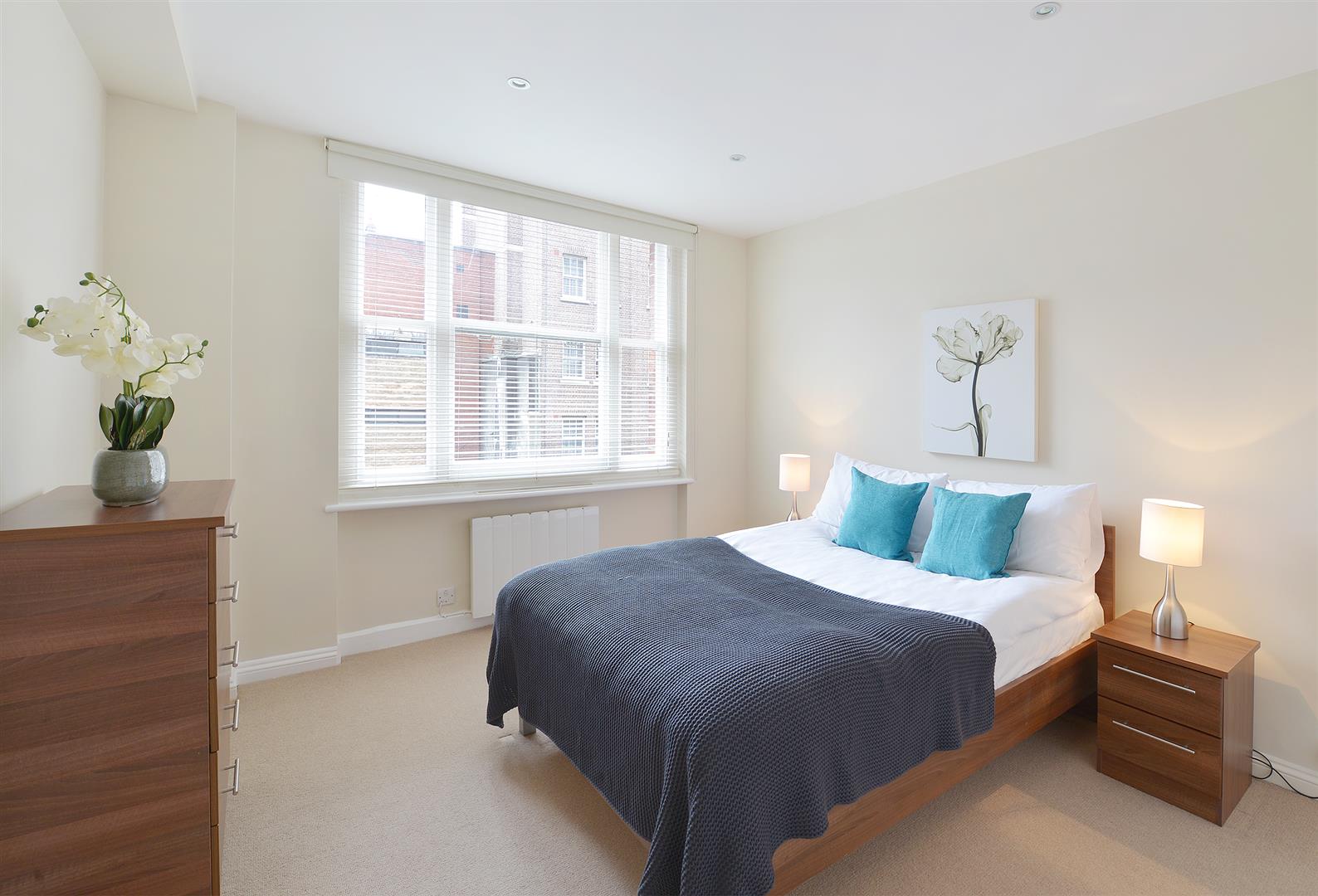 1 bed apartment to rent in Hill Street, London  - Property Image 5