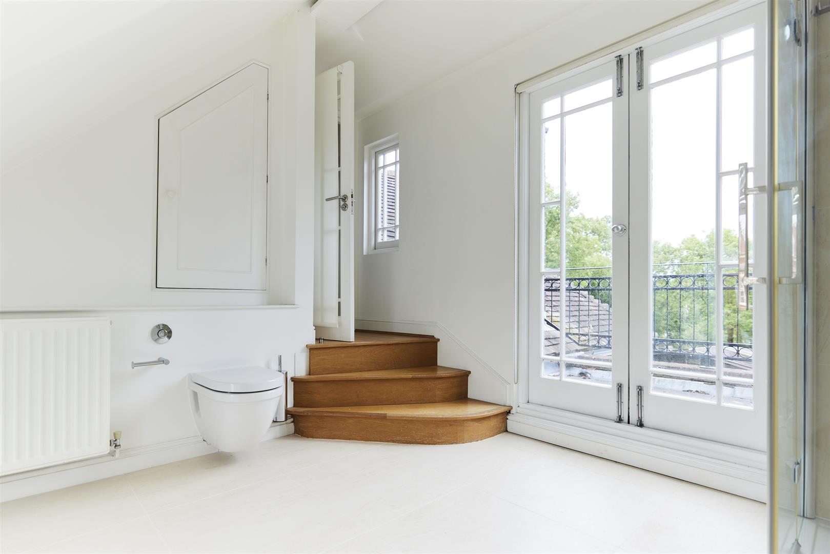 6 bed detached house for sale in Park View Road, London 55