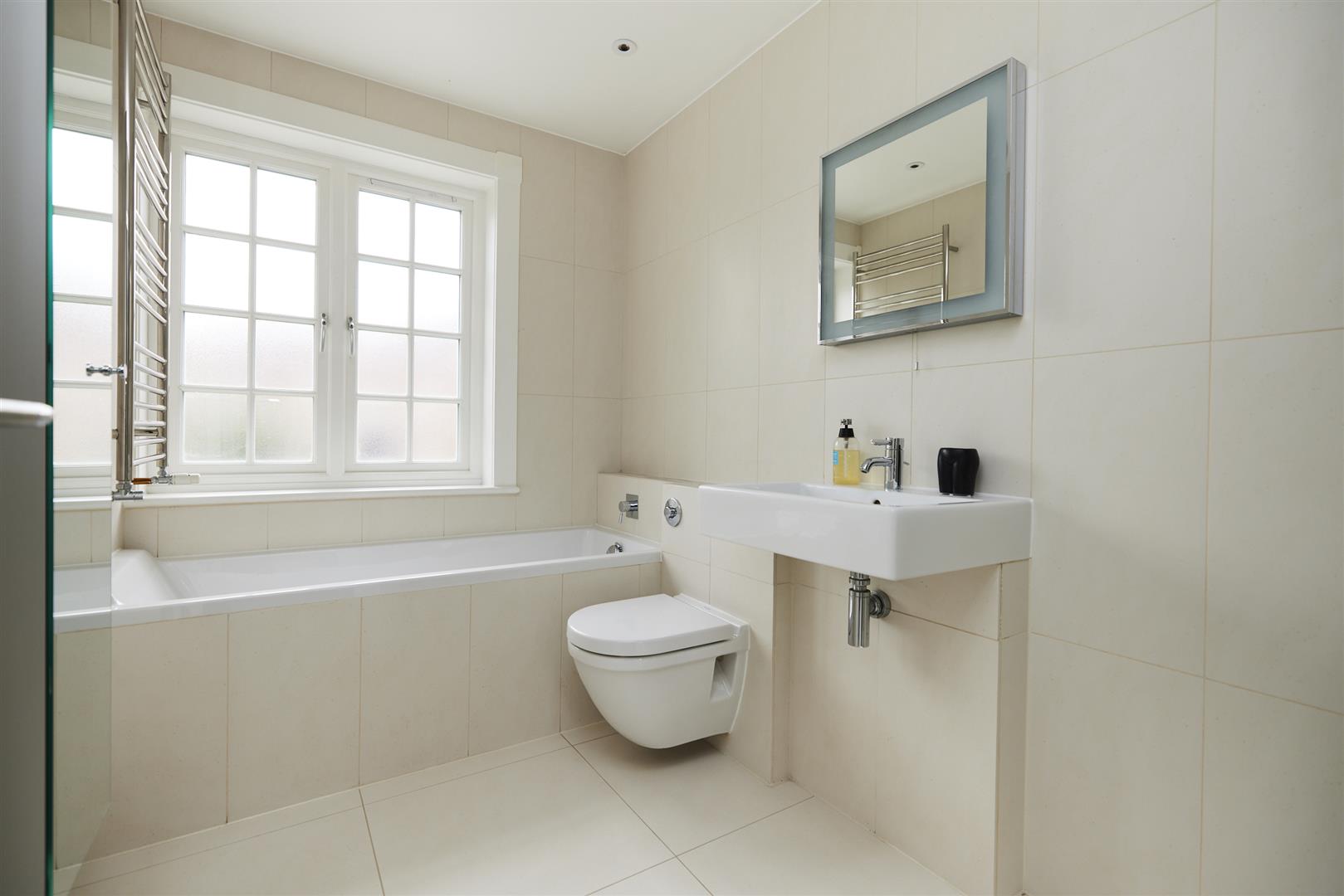 6 bed detached house for sale in Park View Road, London 78