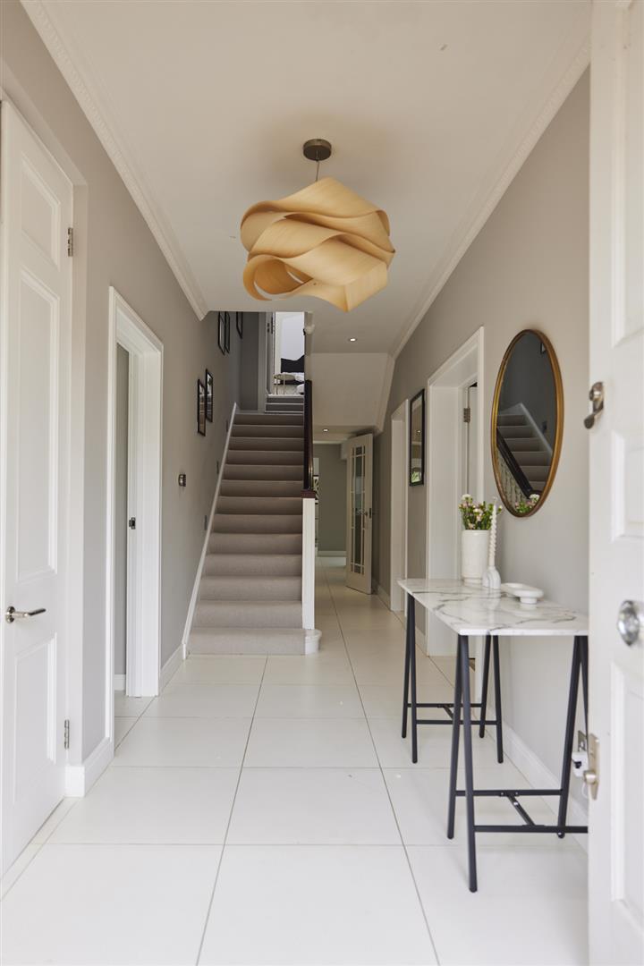 6 bed detached house for sale in Park View Road, London 26