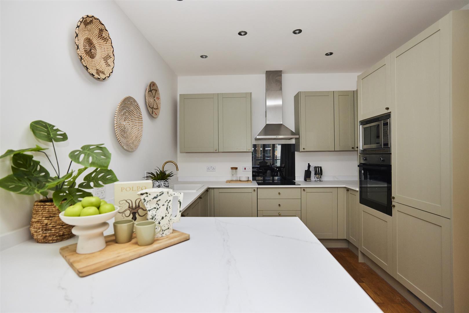 2 bed flat for sale in Cotton Row, London  - Property Image 10