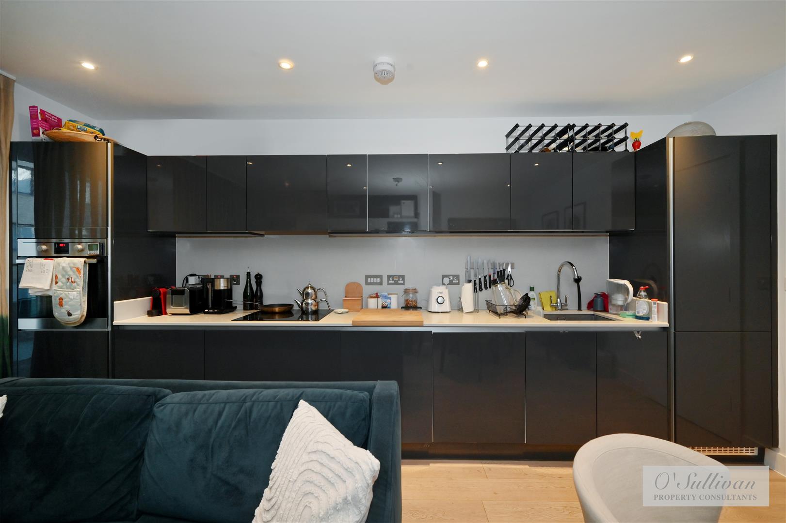 2 bed flat for sale in Pocock Street, London  - Property Image 4