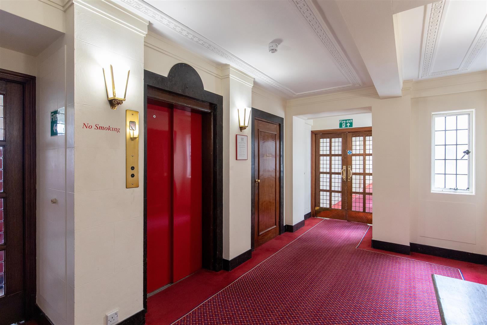 3 bed apartment for sale in Baker Street, London 12