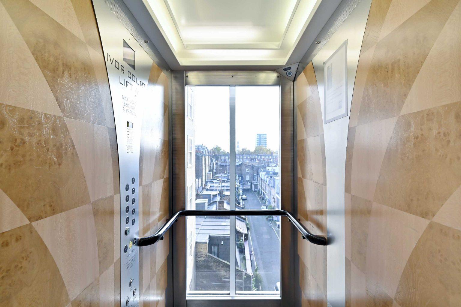 2 bed flat for sale in Gloucester Place, London 12