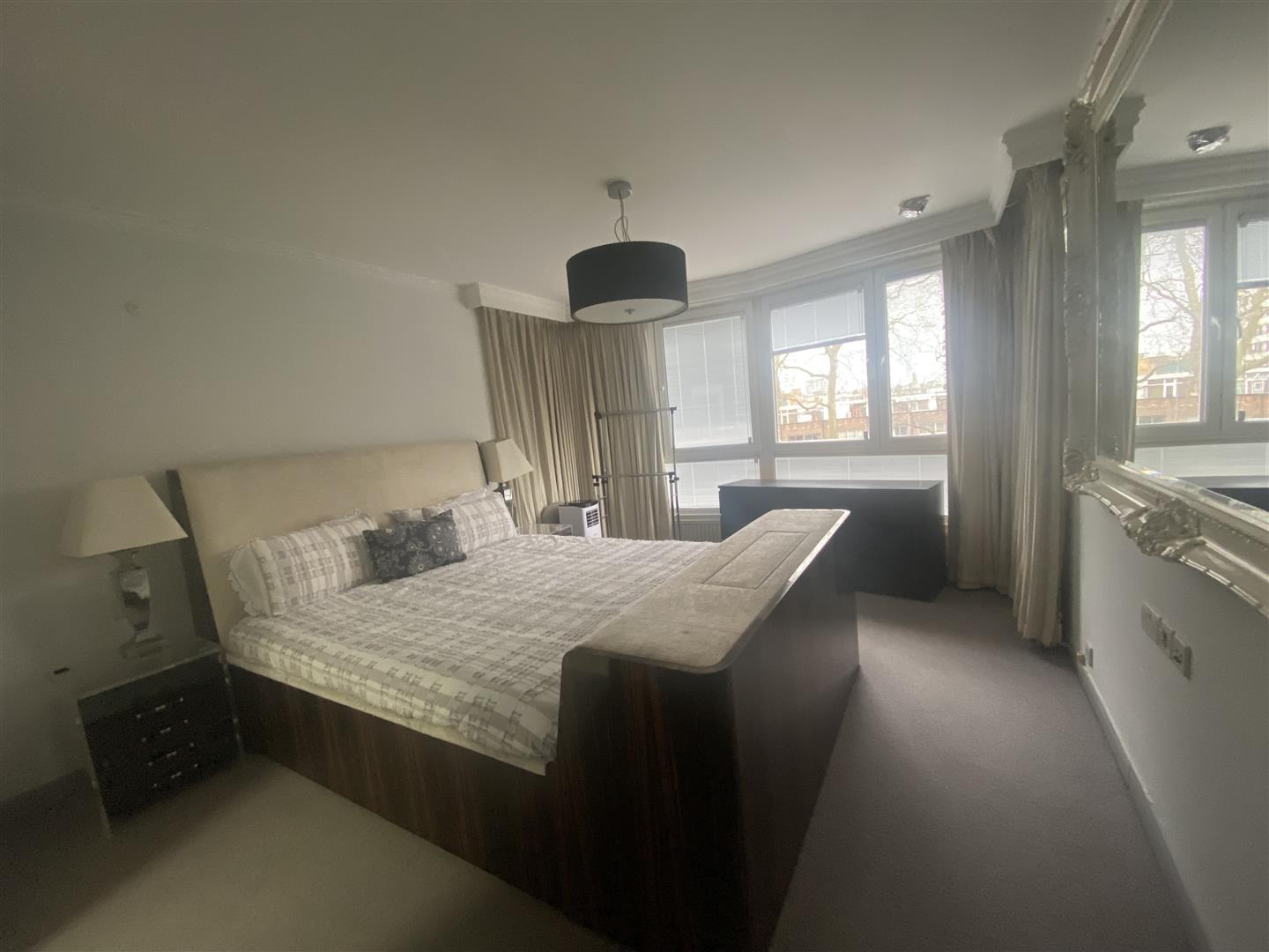 4 bed flat to rent in Norfolk Crescent, London  - Property Image 5