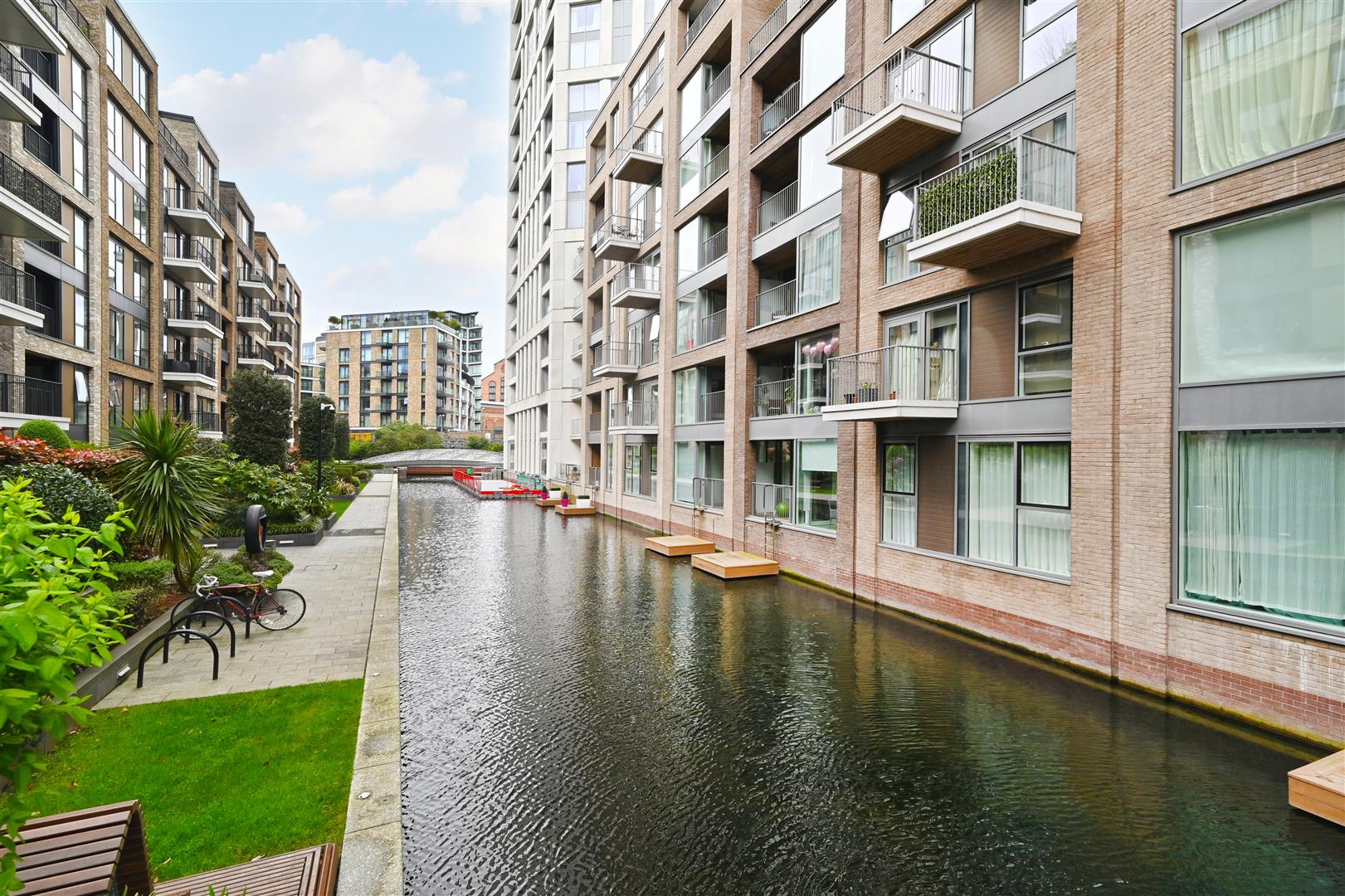 2 bed flat for sale in Chelsea Creek, London  - Property Image 2