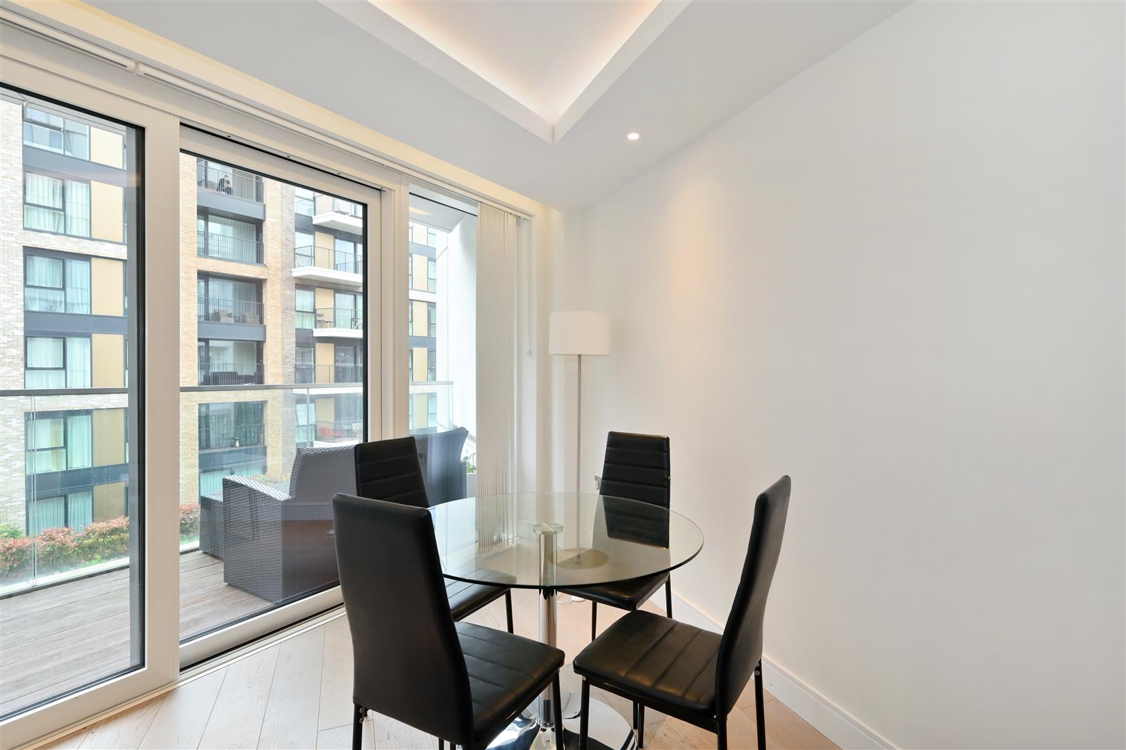 2 bed flat for sale in Chelsea Creek, London 6