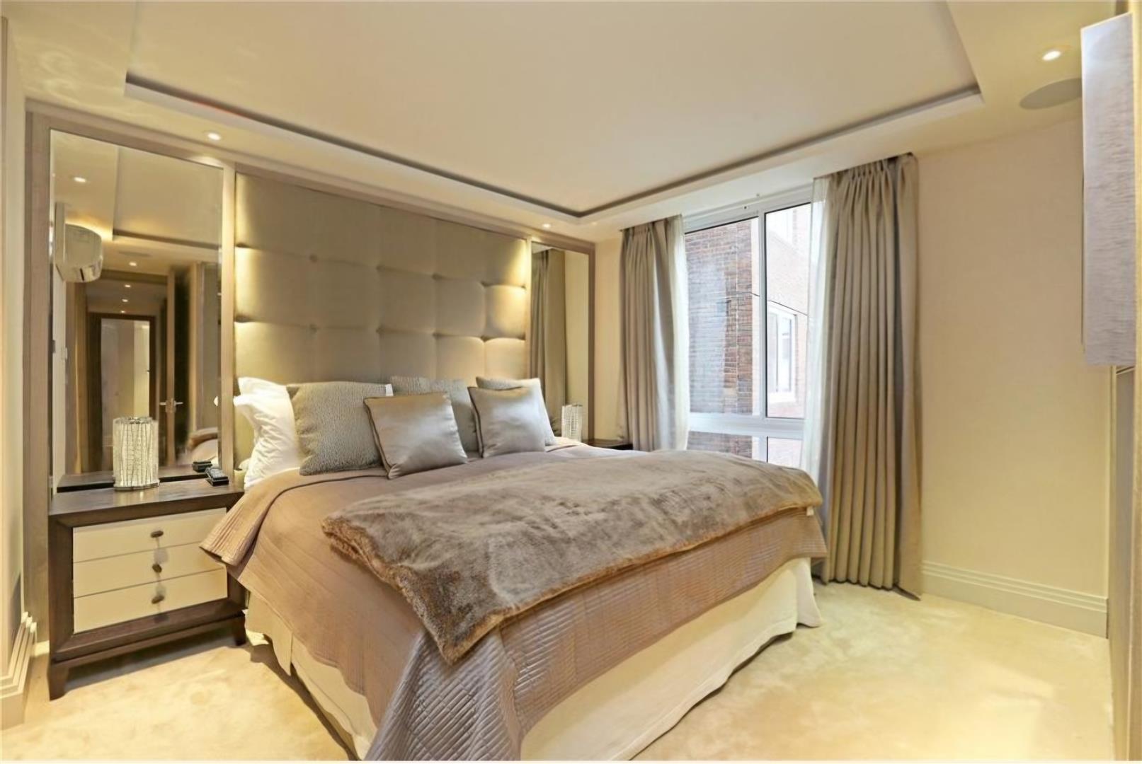 4 bed apartment for sale in Ebury Street, London 4
