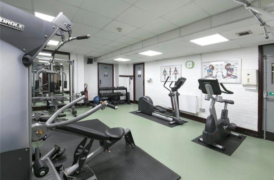 1 bed flat for sale in Portman Gate, London 18