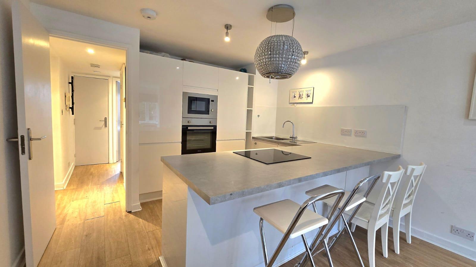 1 bed flat for sale in Portman Gate, London 5