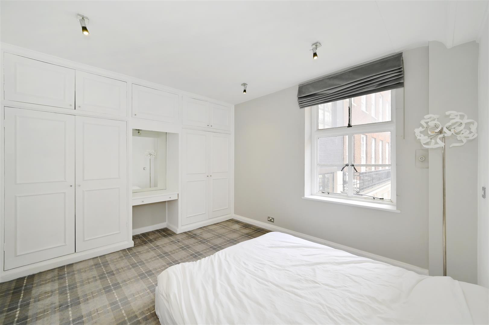 2 bed flat for sale in Hertford Street, London 8