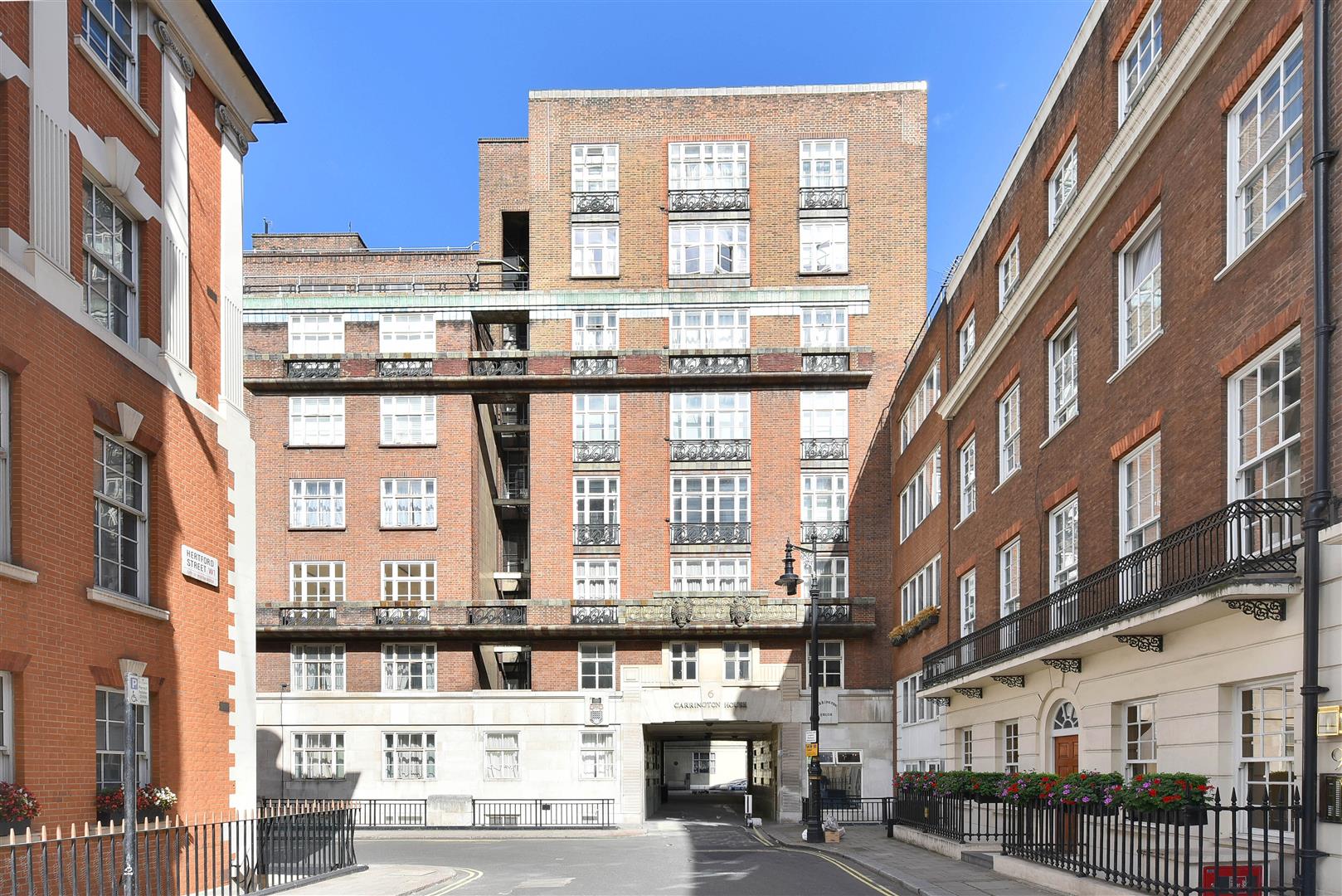 2 bed flat for sale in Hertford Street, London  - Property Image 5