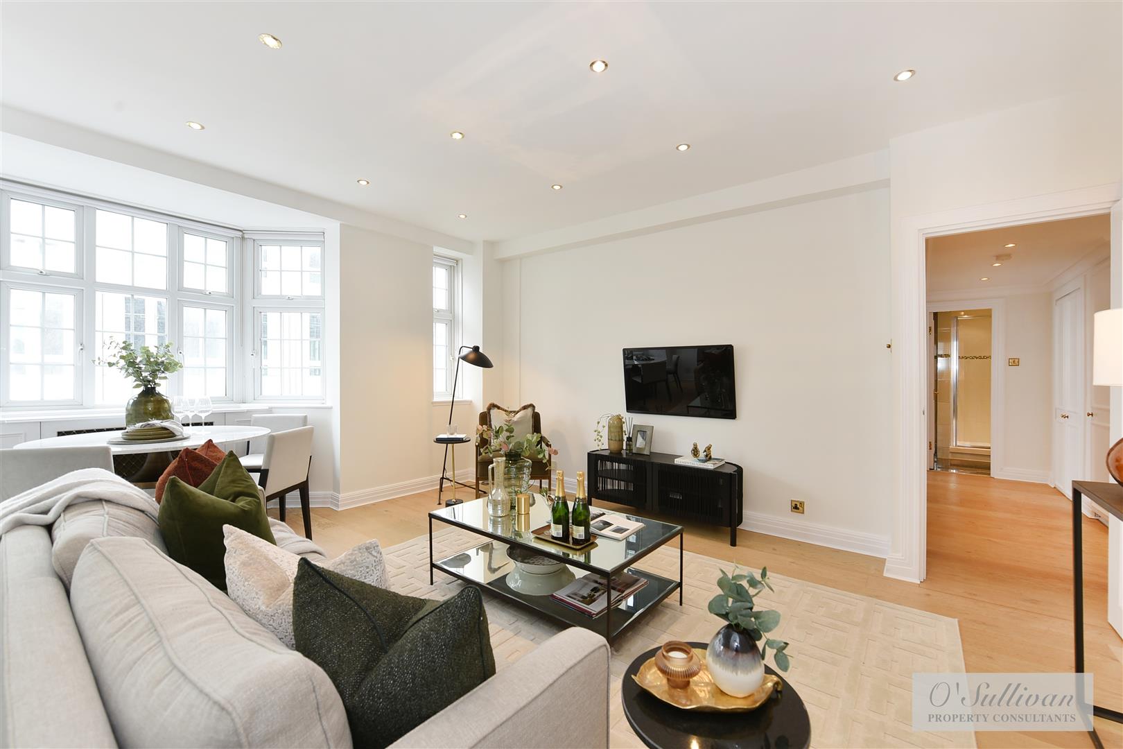 2 bed flat for sale in Brompton Road, London  - Property Image 1