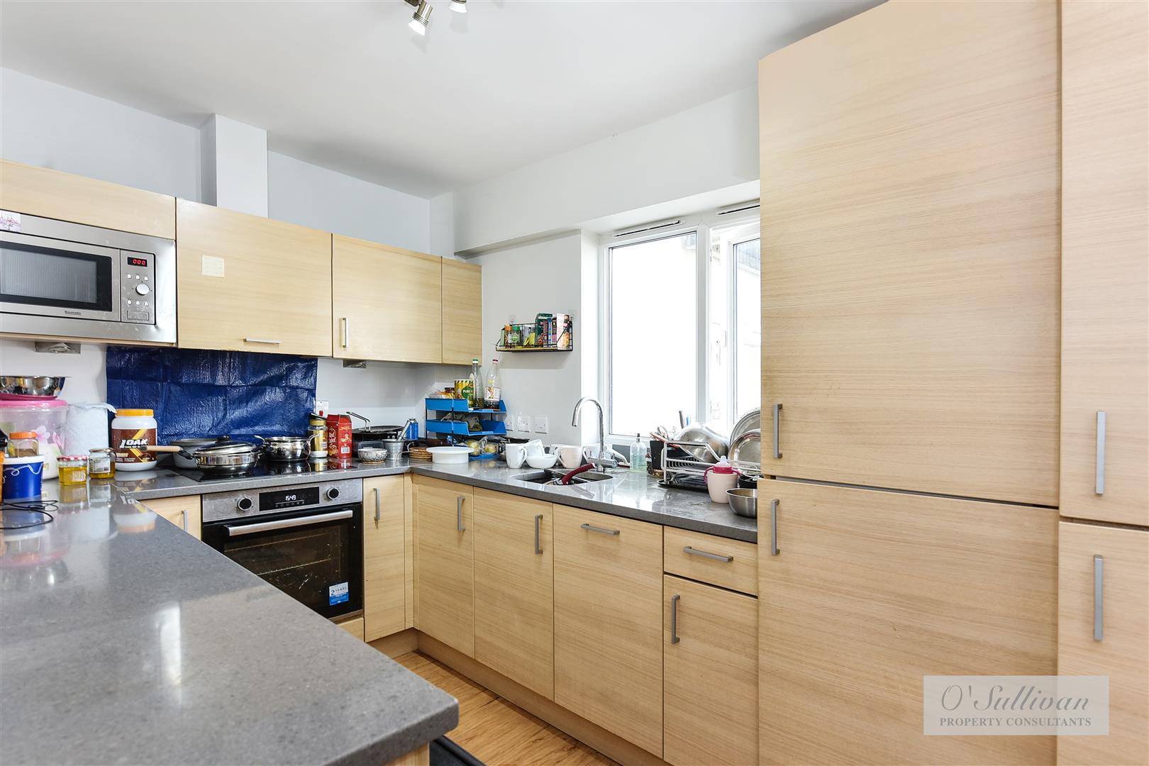 2 bed apartment for sale in Boulevard Drive, London  - Property Image 4