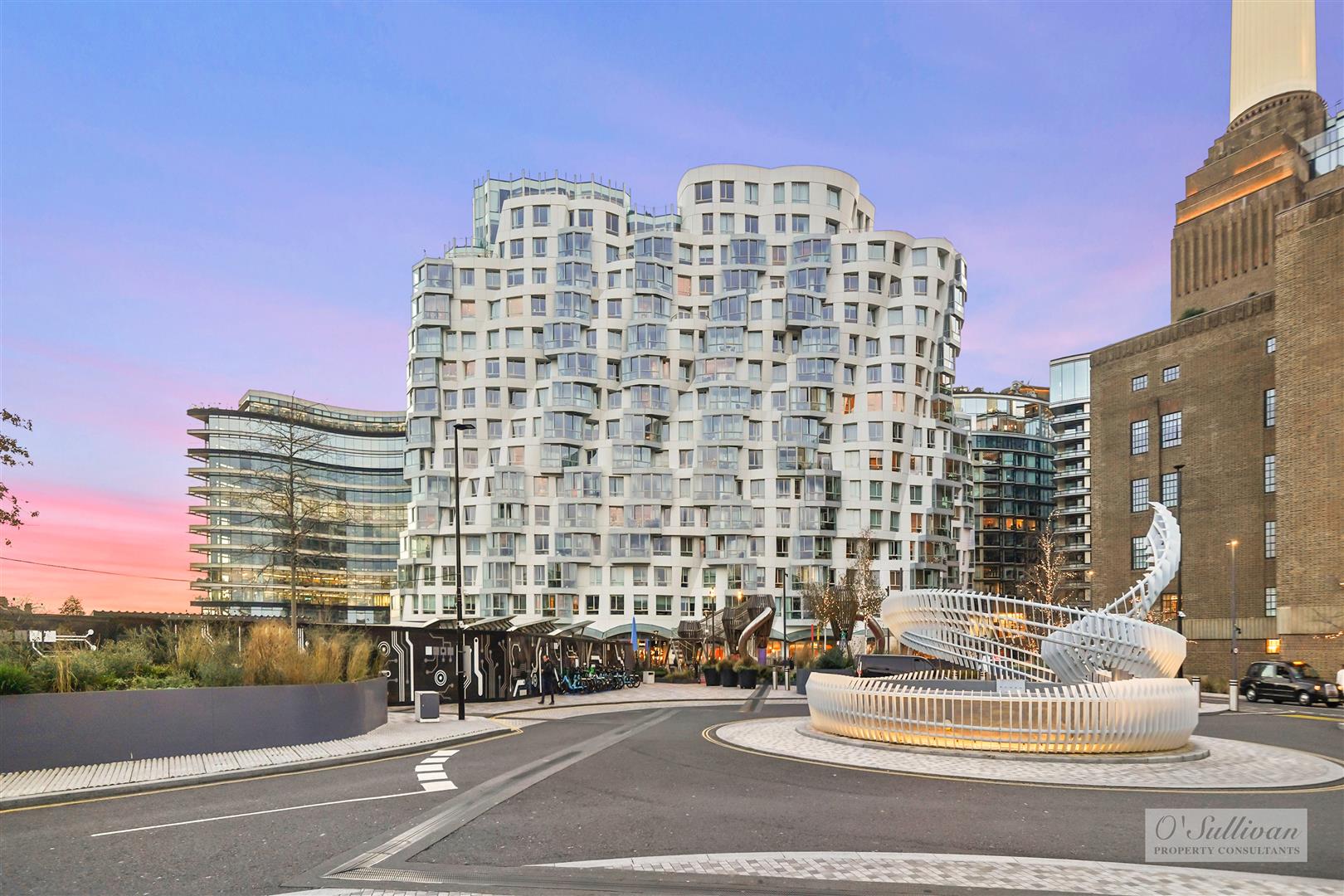 2 bed apartment for sale in Prospect Way, London 28