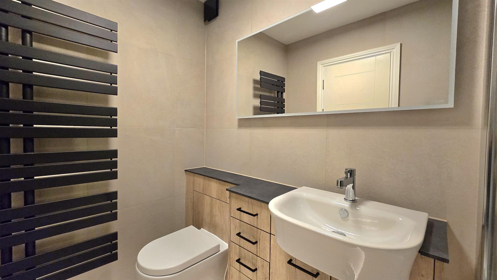 1 bed flat for sale in Southwick Street, London 9