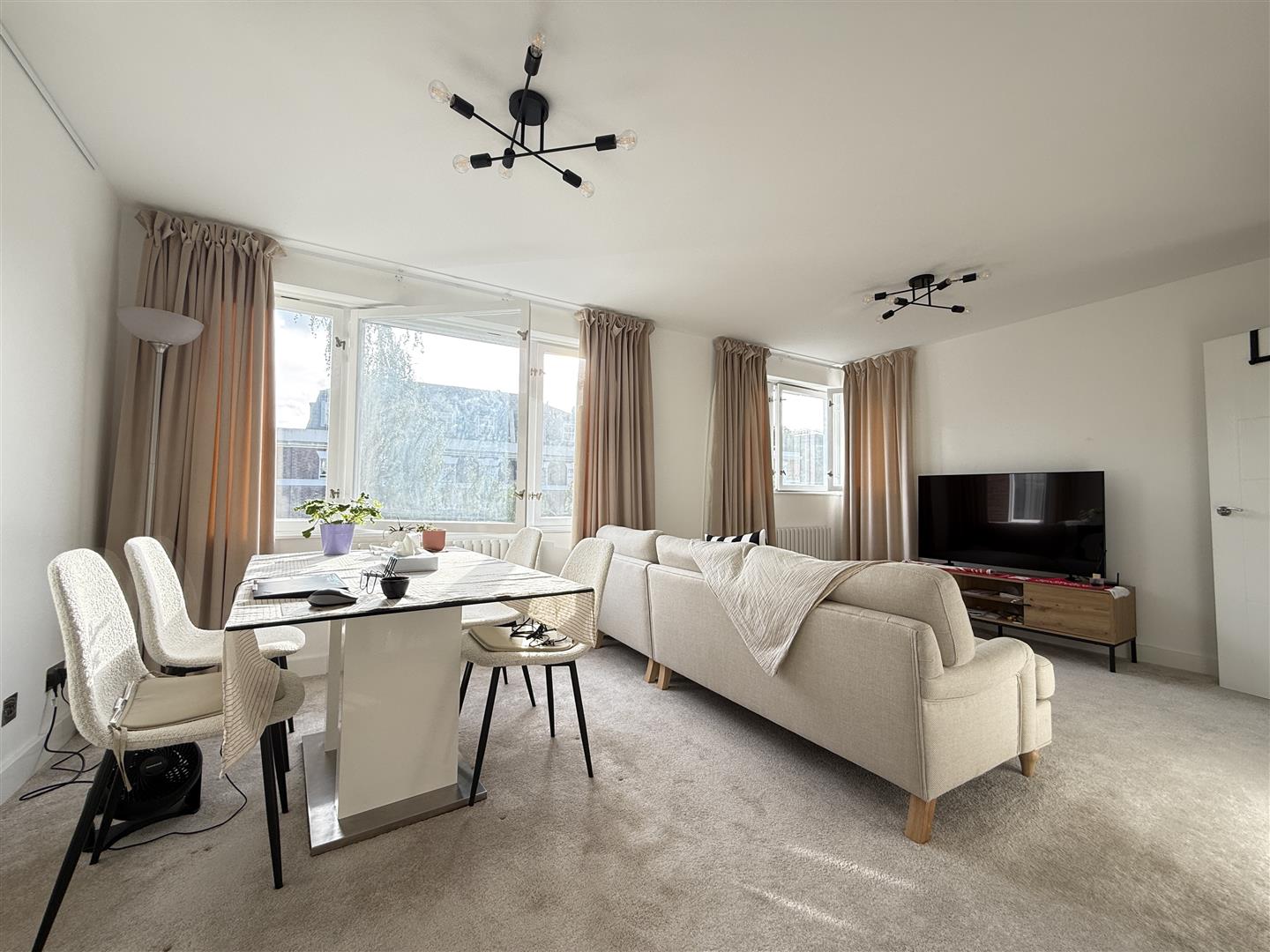 1 bed flat for sale in Southwick Street, London 1