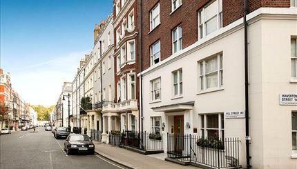 3 bed house to rent in Hill Street, London  - Property Image 1