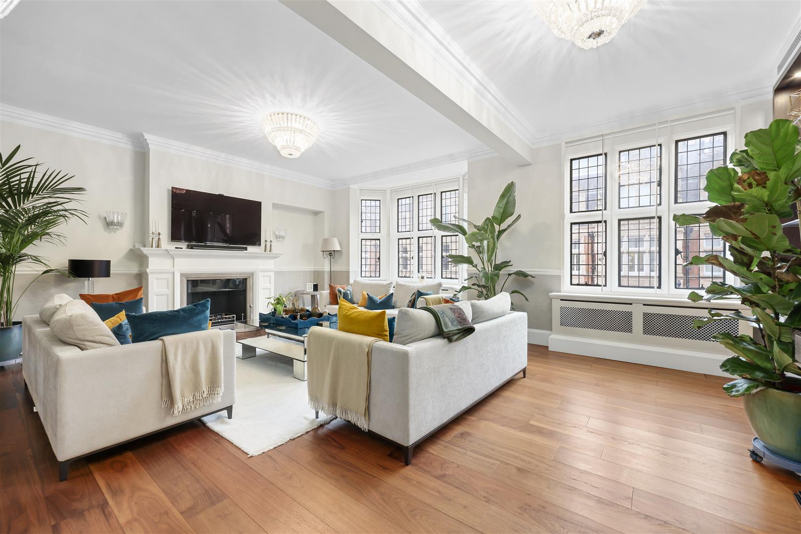 4 bed apartment for sale in Mount Street, London  - Property Image 5