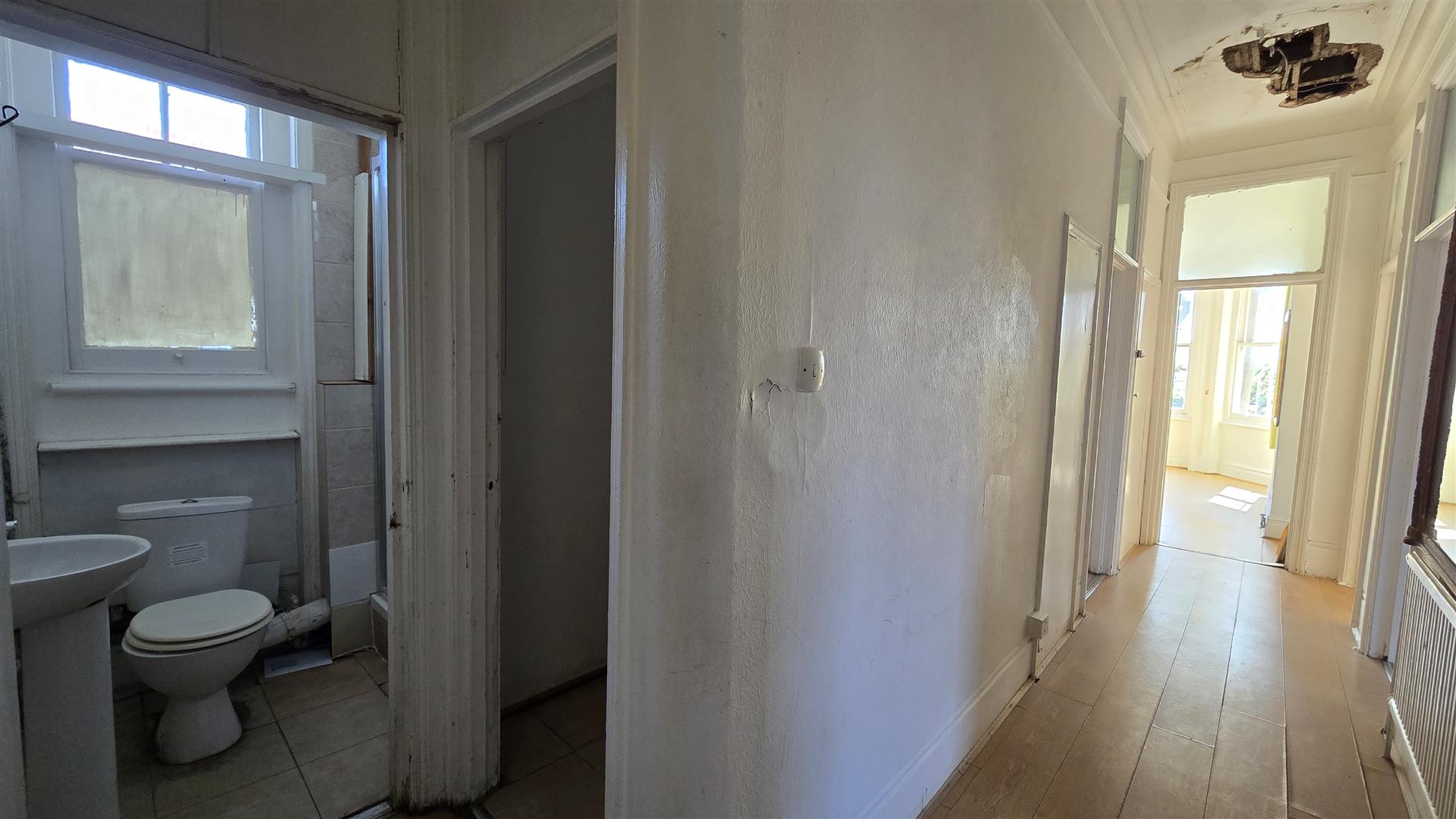 3 bed flat for sale in Elgin Avenue, London 6