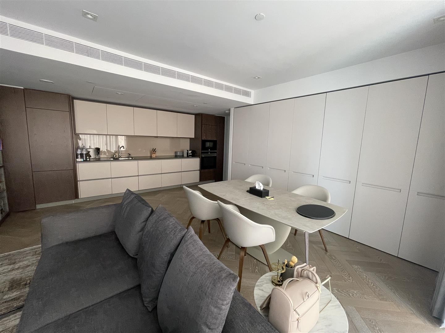 2 bed house to rent in Circus Road West, London  - Property Image 3