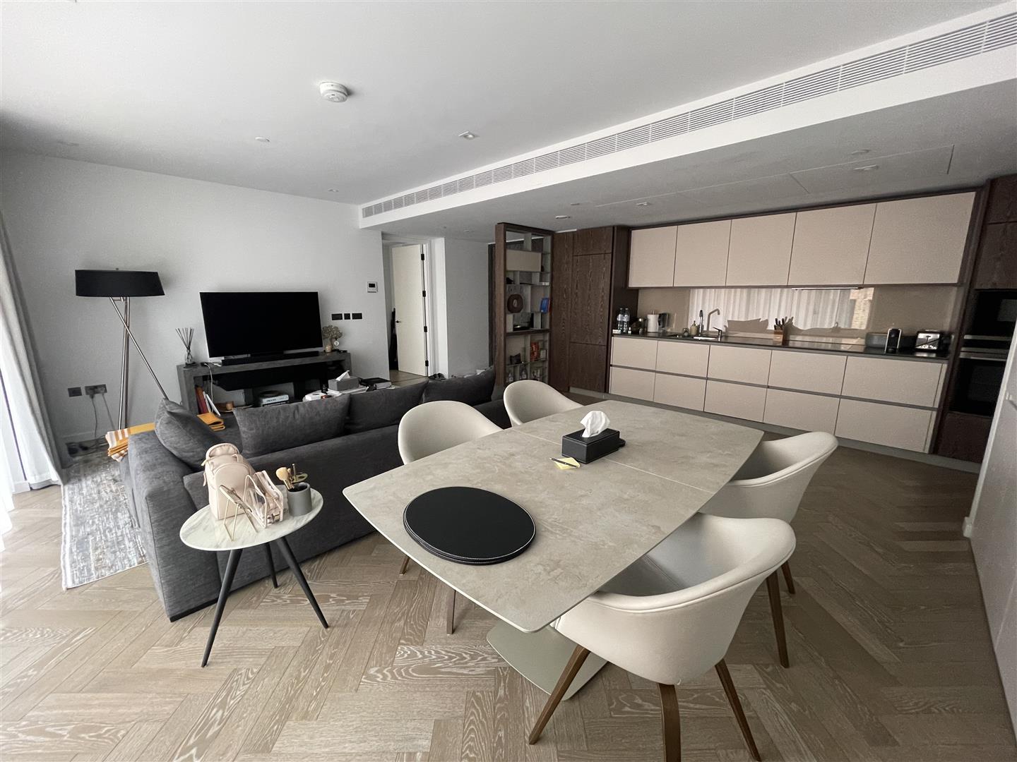 2 bed house to rent in Circus Road West, London - Property Image 1