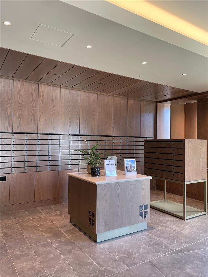 2 bed flat to rent in Linear Place, London 2