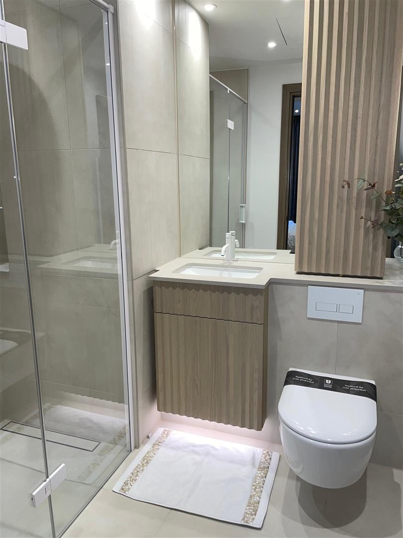 2 bed flat to rent in Linear Place, London  - Property Image 5