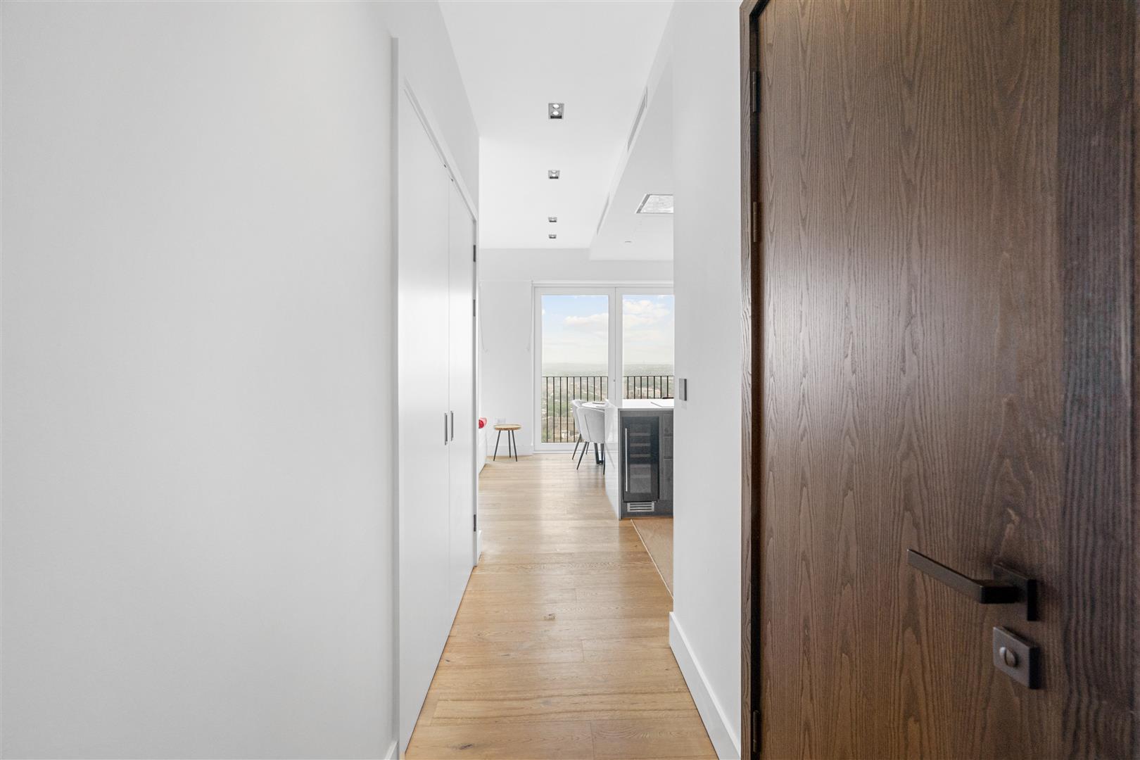 2 bed flat for sale in Exchange Gardens, London 16