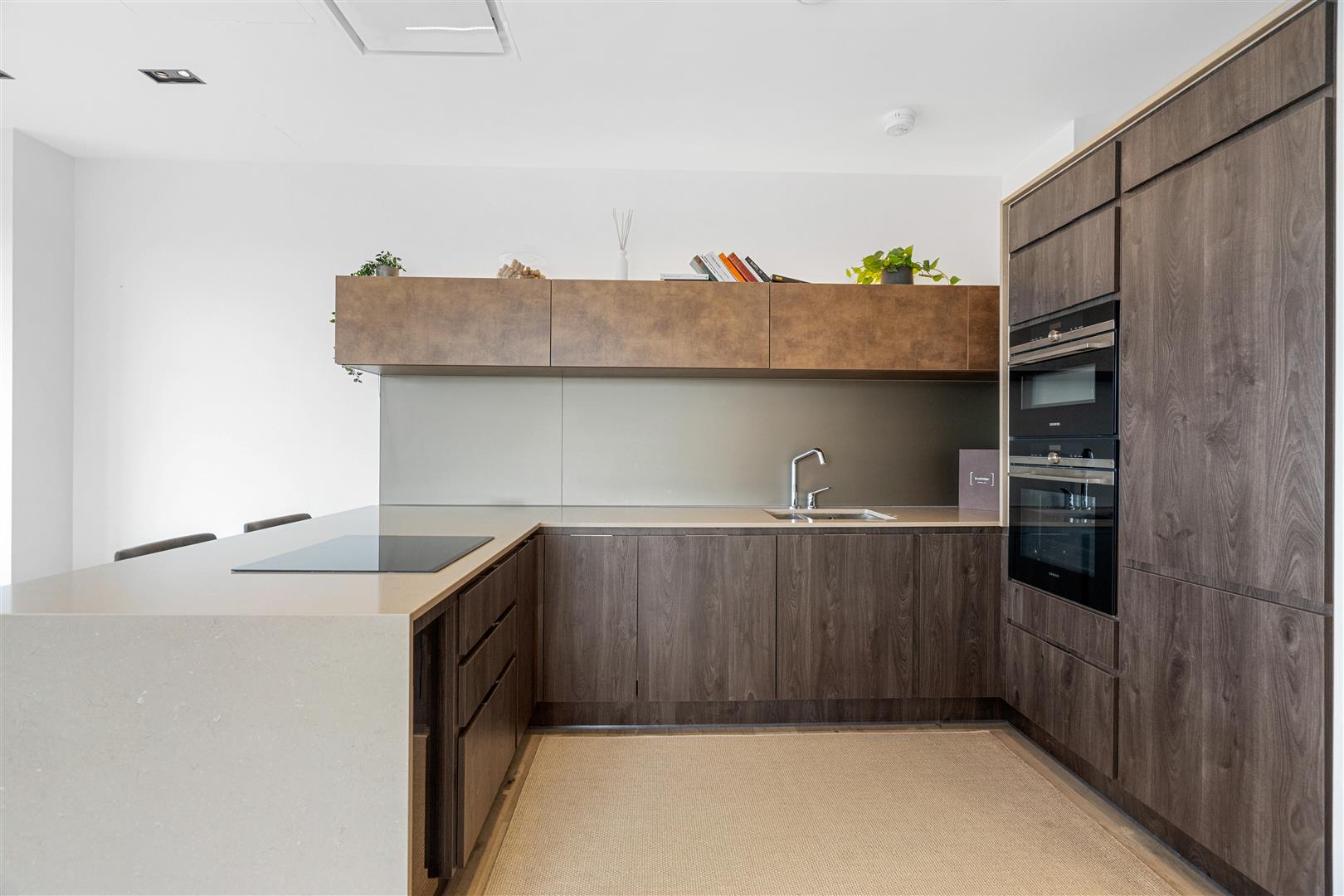 2 bed flat for sale in Exchange Gardens, London 8