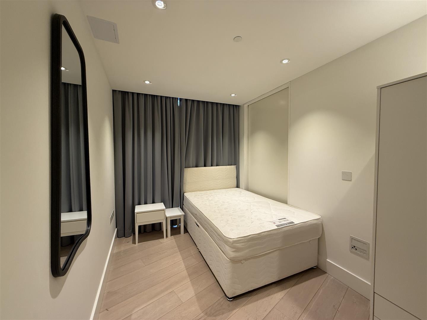 3 bed house for sale in Merchant Square, London  - Property Image 6
