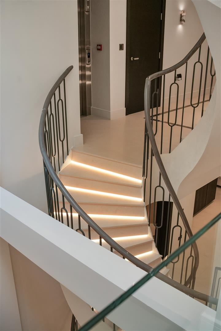 6 bed flat for sale in Princes Gate Mews, London  - Property Image 90